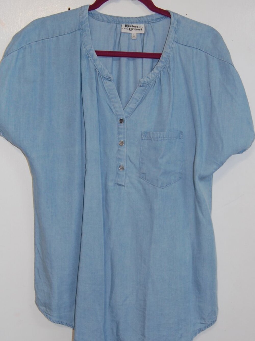Blue chambray top - Picture 2 of 8